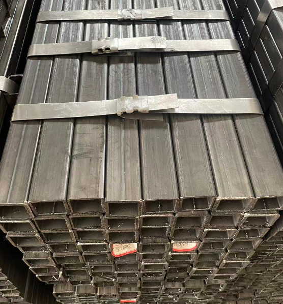 珠海工业用梯子 镀锌管焊接梯子 铁梯子方管梯